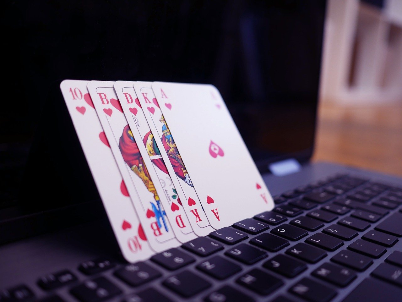 Comment se manifestent les arnaques des casinos en ligne ?